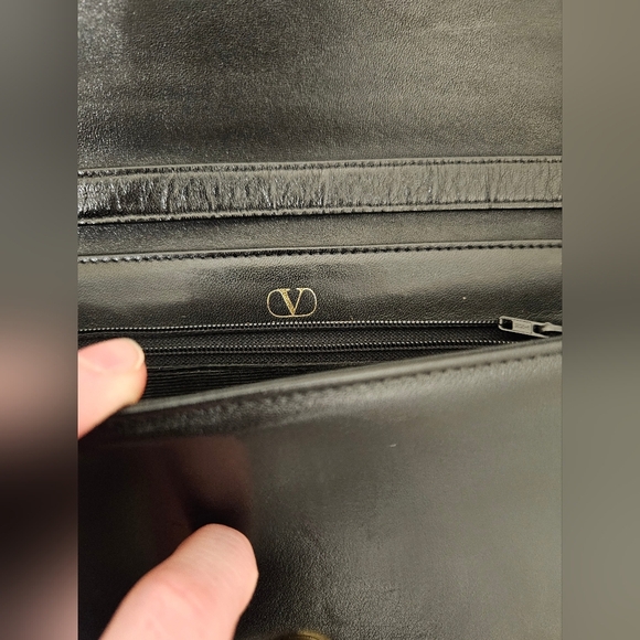 VINTAGE VALENTINO CLUTCH/SHOULDER BAG w/COA - Picture 10 of 16